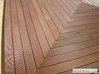 2005_0101deck0004